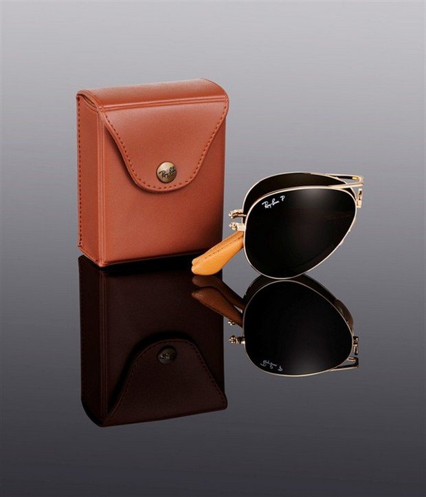 Gold-Folding-Ray-Ban-Aviators-1