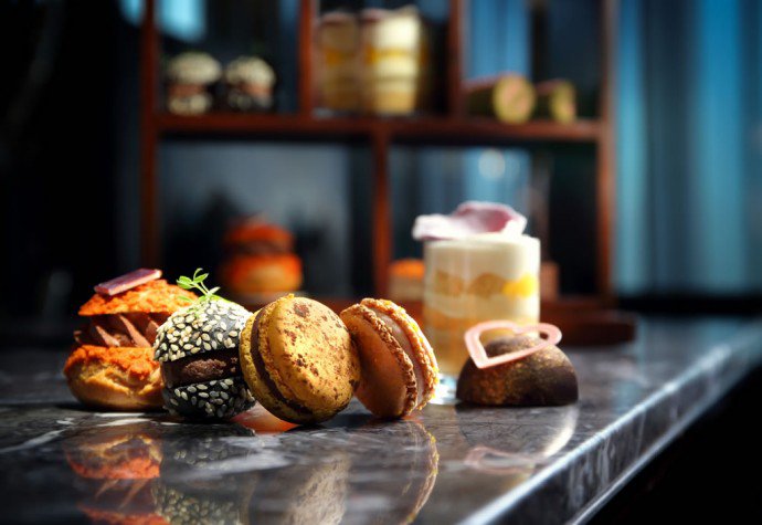 Luxuryretail_ritz-carlton-afternoon-tea-sweet