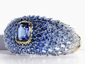 Luxuryretail_jewellery_tiffany_blue_book_2015_Blue-Tourmaline-Scales-Ring