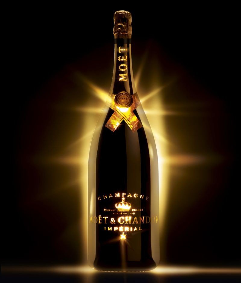 luxyuryretail_luminous-brilliance-mot-chandon-bright-night-methuselah-bottle
