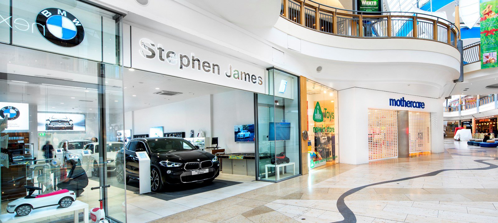 BMW opens first UK Urban Store for cars