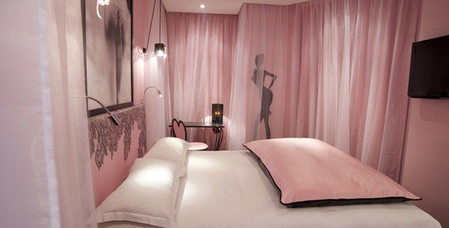 Vice Versa Hotel Paris, the hotel of the 7 deadly sins.