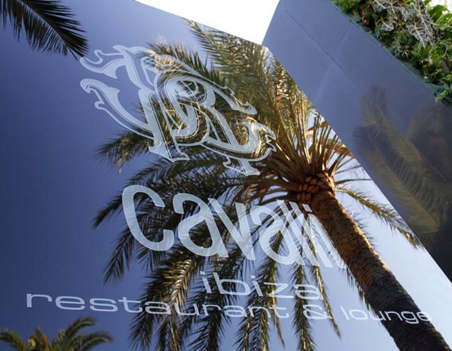 Roberto Cavalli opens Ibiza Restaurant & Lounge