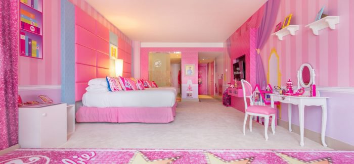 barbie room barbie room