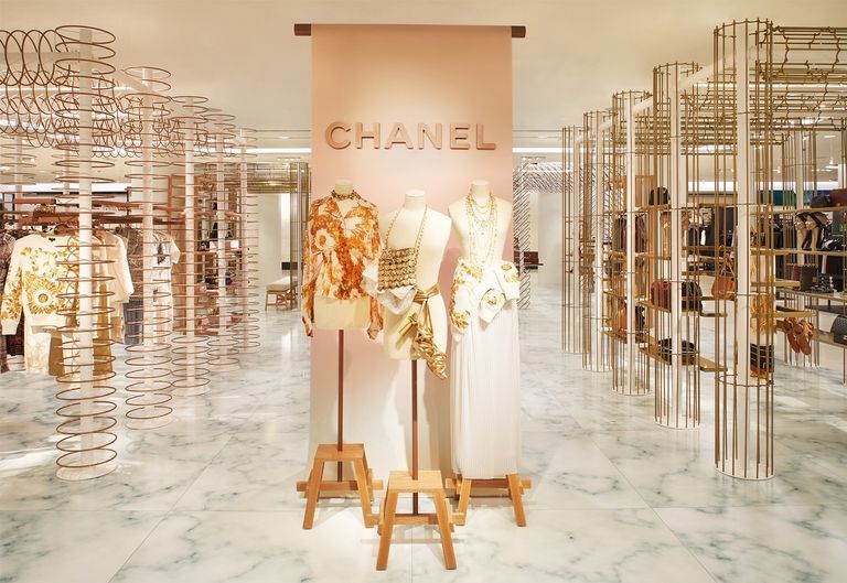 chanel pop up store  Google Search  Pop up store Retail space design  Store design
