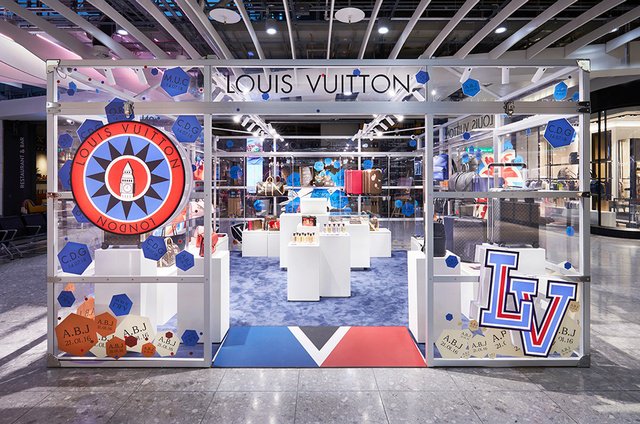 Louis Vuitton pop-up space at Heathrow Airport - Luxury RetailLuxury Retail