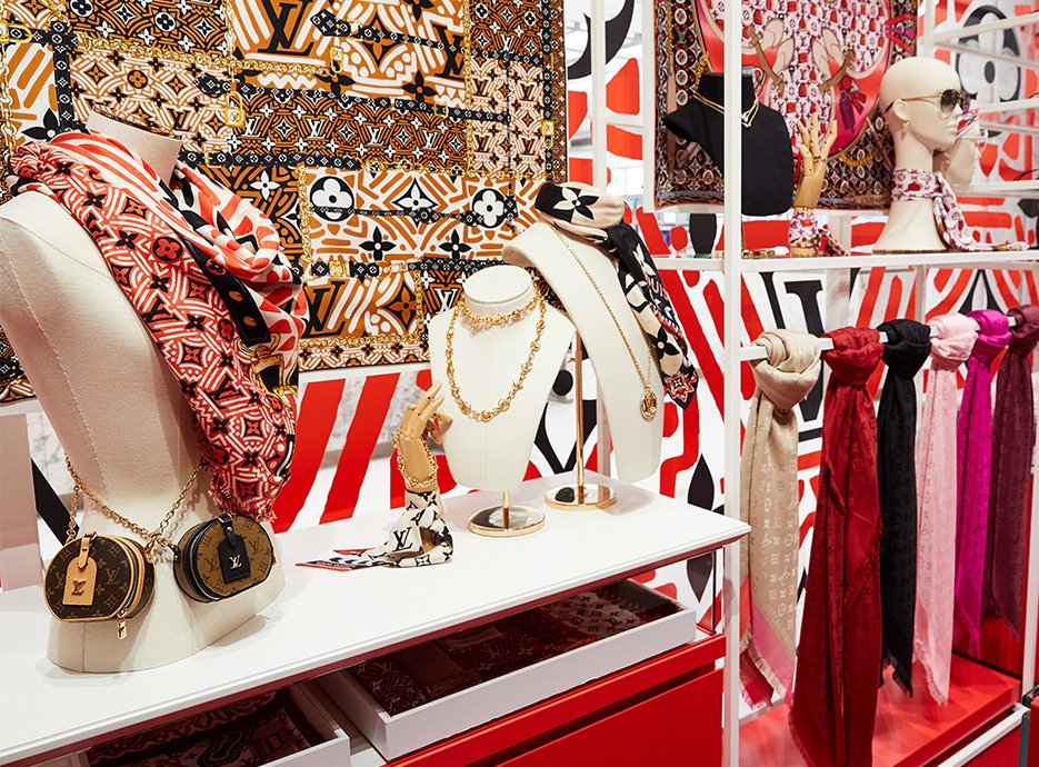 Louis Vuitton Pop-up Store in Harrods - Luxury RetailLuxury Retail