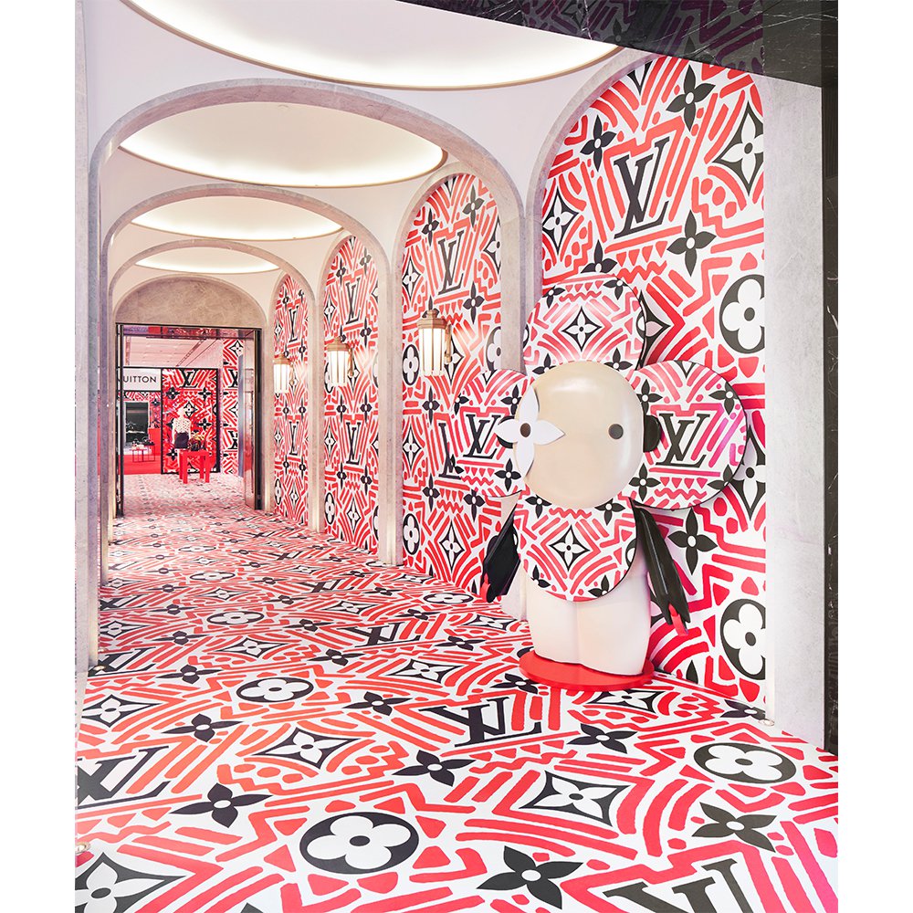 Louis Vuitton Pop-up Store in Harrods - Luxury RetailLuxury Retail