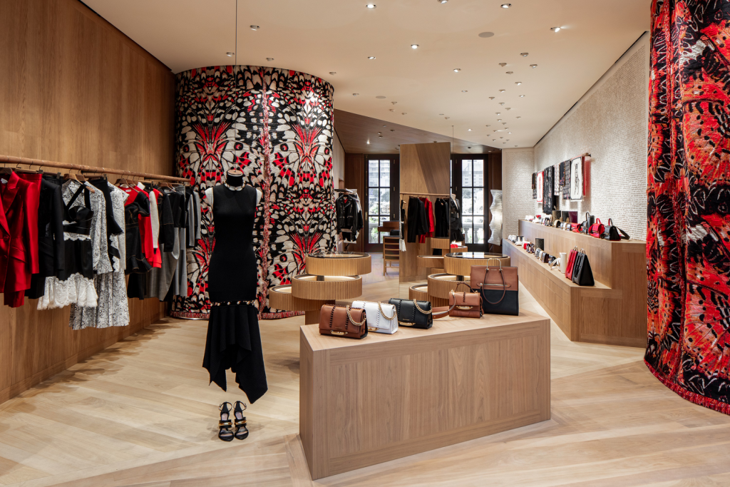 Alexander McQueen Store in London  Retail store interior design, Store  design interior, Retail store interior