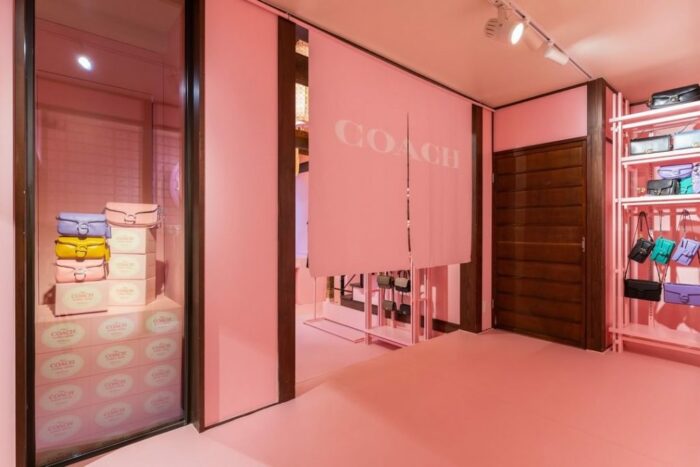 Coach Pop-Up Experience “The Unknown Space”
