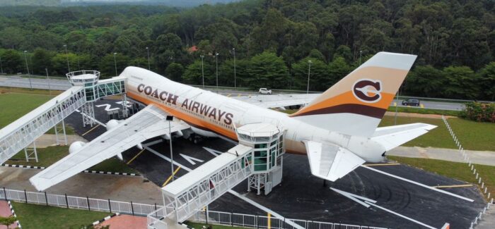 Coach Airways, a new themed boutique