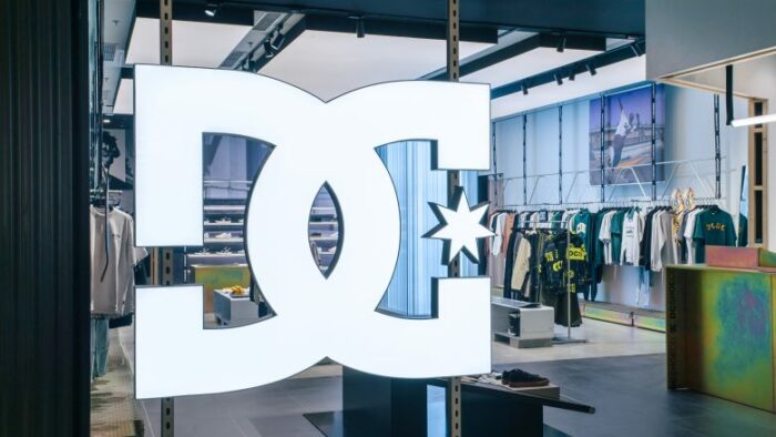 Dc shoes best sale store near me