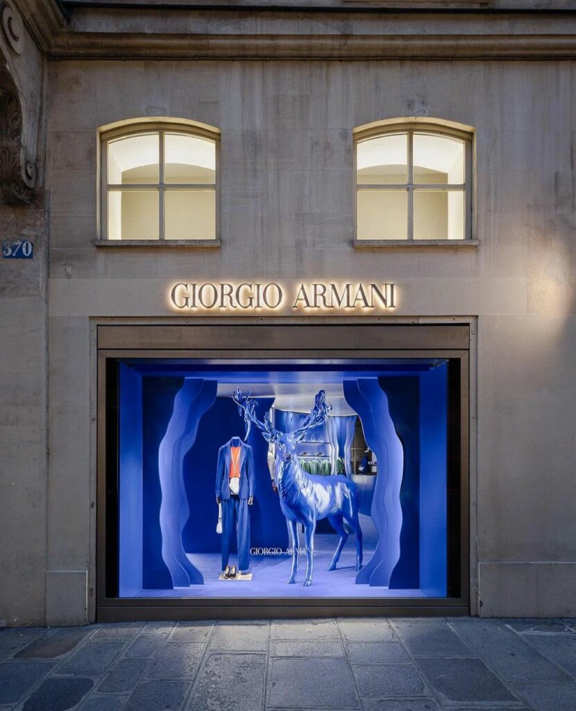 Giorgio store armani love