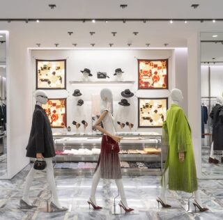 Gucci flagship store Milán